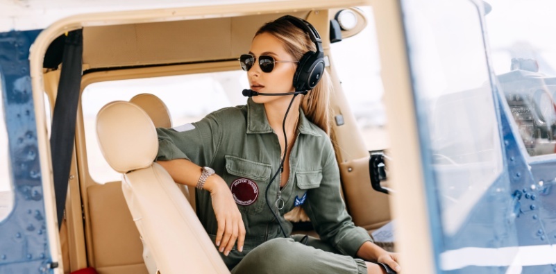 brief history of Ray-Ban